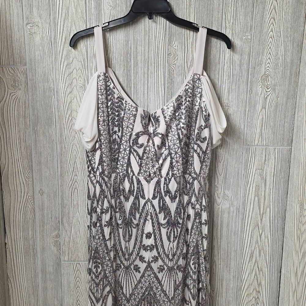 R&M Richards Graceful Mesh Beaded Gown Maxi Formal Dress Women Plus Size 20W NWT - Picture 7 of 13
